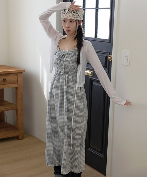 UNE MANSION（ユヌマンション）の「ウエスト切り替えAラインチェックキャミソールワンピース（キャミソール・レディース・スカイブルー/ネイビー・FREE）」の8枚目の写真