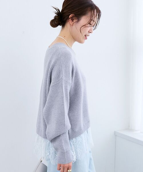 le.coeur blanc（ルクールブラン）の「裾レース畦編みニットプルオーバー（ニット/セーター・レディース・ブラック/アイボリー・38）」の4枚目の写真