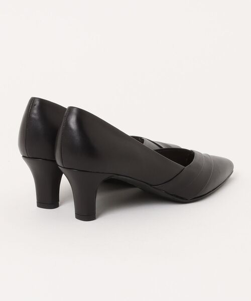 MELMO(メルモ)の「ポインテッドトゥドレープパンプス(パンプス・レディース・ベージュ/ブラック・22.5cm/23.0cm/23.5cm/24.0cm/24.5cm)」の3枚目の写真