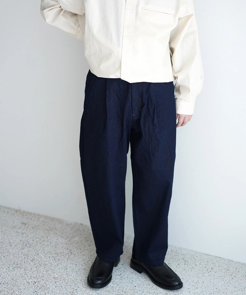 STILL BY HAND(スティルバイハンド)の「【STILL BY HAND】11.5oz deep tuck denim pants(デニムパンツ・メンズ・ダークネイビー/ホワイト・48/46)」の3枚目の写真