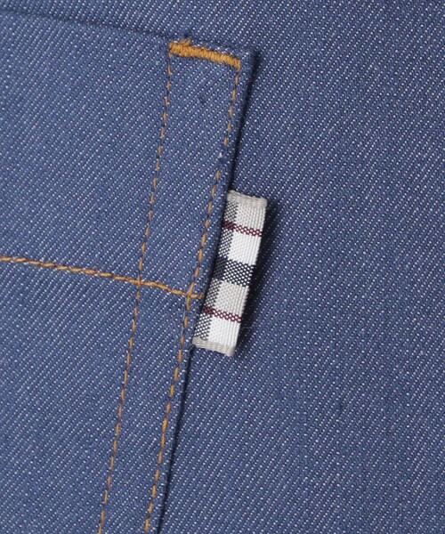 BLUE LABEL CRESTBRIDGE(ブルーレーベルクレストブリッジ)の「【一部店舗限定】スラブシャンブレーワイドパンツ(デニムパンツ・レディース・ブルー系その他4/ネイビー・36/38)」の12枚目の写真