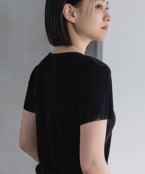 A part by(アパートバイ)の「ベロアTシャツ(Tシャツ/カットソー・レディース・ブラック/オフホワイト/ピンク系その他2・FREE)」の9枚目の写真