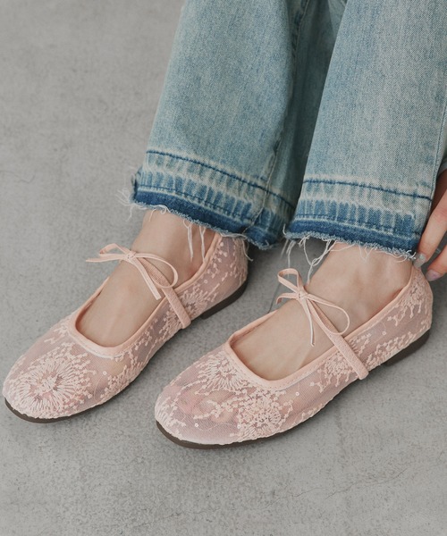 ad thie(アドティエ)の「刺繍リボン メリージェーンパンプス(パンプス・レディース・ブラック/オフホワイト/ピンク・MEDIUM/LARGE)」の18枚目の写真