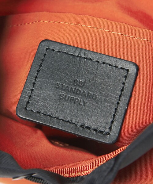 STANDARD SUPPLY(スタンダードサプライ)の「【別注】<STANDARD SUPPLY>チョーク ショルダー バッグ(ショルダーバッグ・メンズ・ブラック/ダークグレー/オレンジ・FREE)」の14枚目の写真