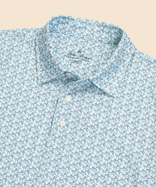BROOKS BROTHERS（ブルックスブラザーズ）の「Performance Series　ポリエステルブレンド　ストレッチジャージー　マリーンプリント　ゴルフポロシャツ（ポロシャツ・メンズ・ホワイト・LARGE/MEDIUM/SMALL/X-LARGE）」の2枚目の写真
