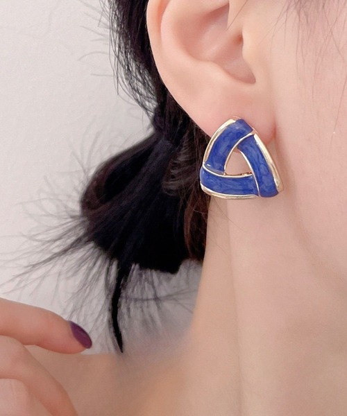 yu-ka(ユーカ)の「YU-KA:トライアングルピアス Triangle Earrings(ピアス(両耳用)・レディース・ブルー/レッド/ホワイト・FREE)」の3枚目の写真