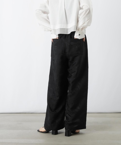 LUCA/LADY LUCK LUCA（ルカ/レディラックルカ）の「LC/LLL ジャガードパンツ（その他パンツ・レディース・ブラック/オフホワイト・FREE）」の3枚目の写真