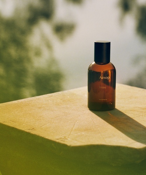 Aesop(イソップ)の「ヴィレーレ オードパルファム 50mL(香水・レディース・その他・FREE)」の1枚目の写真