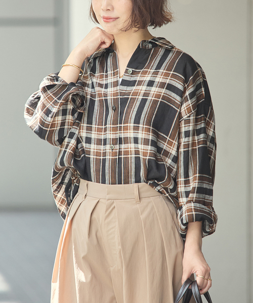 journal standard L'essage（ジャーナルスタンダードレサージュ）の「ヨーロピアンフラックス2WAYシャツ 2（シャツ/ブラウス・レディース・グレー/ブラック系その他/Red/ホワイト・FREE）」の16枚目の写真