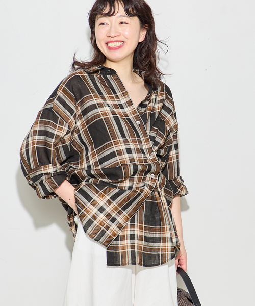 journal standard L'essage（ジャーナルスタンダードレサージュ）の「ヨーロピアンフラックス2WAYシャツ 2（シャツ/ブラウス・レディース・グレー/ブラック系その他/Red/ホワイト・FREE）」の21枚目の写真