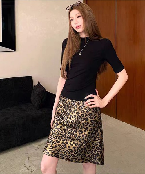 AsheKsha（アシクシャ）の「レトロなヒョウ柄スカート（スカート・レディース・ゴールド/シルバー・M/S）」の20枚目の写真