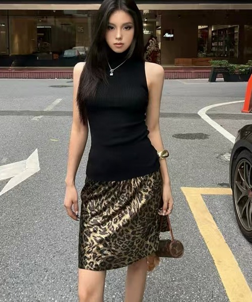 AsheKsha（アシクシャ）の「レトロなヒョウ柄スカート（スカート・レディース・ゴールド/シルバー・M/S）」の17枚目の写真