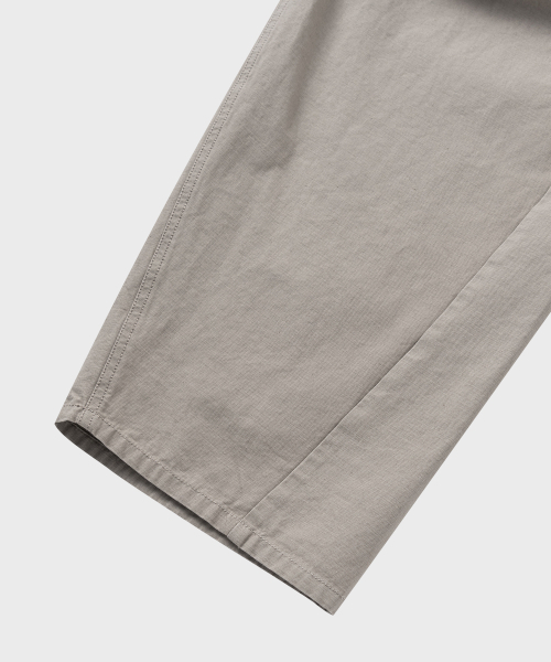 NONBLANK(ノンブランク)の「ウォッシュドワイドカーブドカーゴパンツ_BEIGE(その他パンツ・メンズ・ベージュ・MEDIUM/LARGE/X-LARGE)」の8枚目の写真