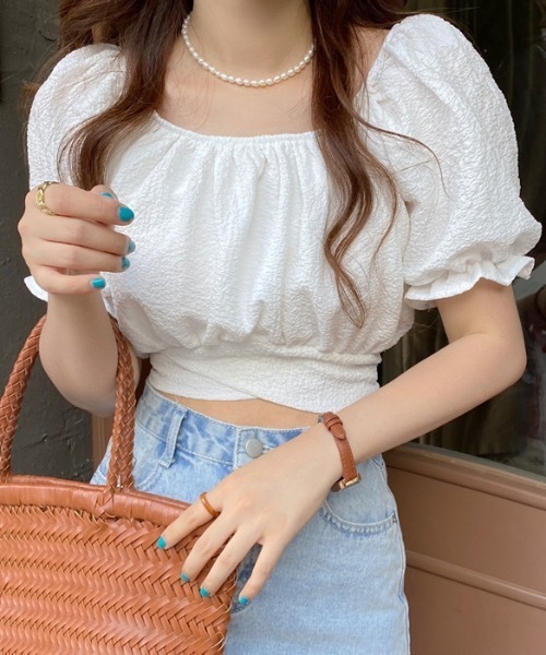 Teem Store(チームストア)の「ウエストクロスリボンパフスリーブ半袖ブラウス ショート丈(シャツ/ブラウス・レディース・ブラック/ホワイト・F)」の9枚目の写真