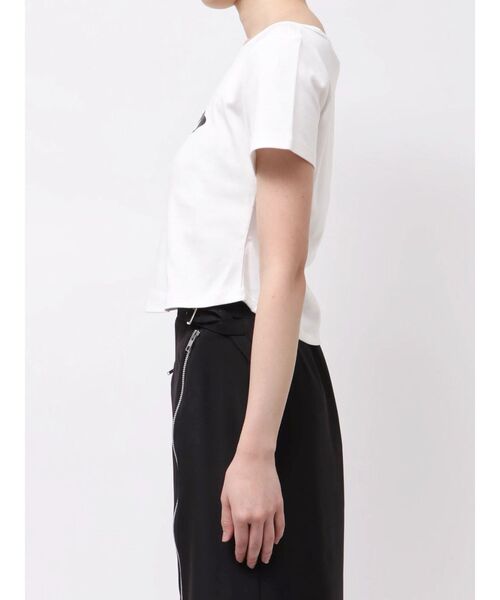 MURUA(ムルーア)の「【Opening Project】W Squareneck Cropped Symbol T Shirt(Tシャツ/カットソー・レディース・ホワイト・FREE)」の12枚目の写真