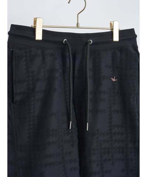 1PIU1UGUALE3  RELAX （ウノピゥウノウグァーレトレ リラックス）の「【1PIU1UGUALE3】 RANDOM HOUNDSTOOTH SHORTS ジャガード ショートパンツ（その他パンツ・メンズ・ブラック/ホワイト・4/3/2）」の4枚目の写真