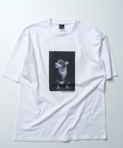 SHISKY(シスキー)の「グラフィック トランスファー BIG 半袖Tシャツ(Tシャツ/カットソー・メンズ・ホワイト系その他5/ホワイト系その他6/ホワイト系その他7/オフホワイト/ホワイト系その他2/ホワイト系その他4/ホワイト系その他/ホワイト系その他3/その他/その他1/その他2/その他3・S/M/L/XL)」の3枚目の写真