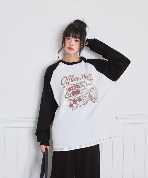 ESCAPEFROM（エスケープフロム）の「オフラインモードプリントロングスリーブ [4カラー]（Tシャツ/カットソー・レディース・ホワイト/ブラウン/ネイビー/ブラック・SMALL/MEDIUM/LARGE）」の6枚目の写真