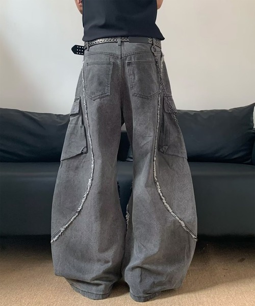 WESTBOY(ウエストボーイ)の「Y2K カットオフ グレーワイドデニムカーゴパンツ WO26S11PT05(デニムパンツ・メンズ・グレー・XL/M/L)」の7枚目の写真