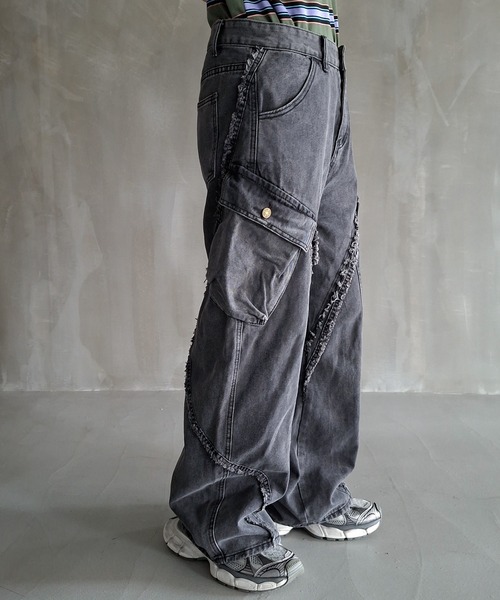 WESTBOY(ウエストボーイ)の「Y2K カットオフ グレーワイドデニムカーゴパンツ WO26S11PT05(デニムパンツ・メンズ・グレー・XL/M/L)」の12枚目の写真