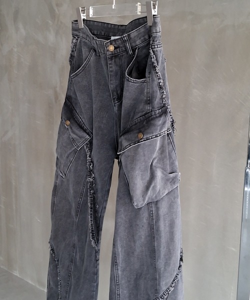 WESTBOY(ウエストボーイ)の「Y2K カットオフ グレーワイドデニムカーゴパンツ WO26S11PT05(デニムパンツ・メンズ・グレー・XL/M/L)」の16枚目の写真