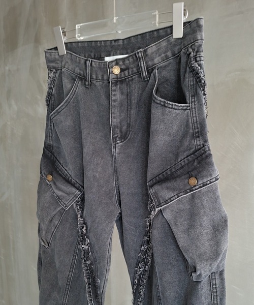 WESTBOY(ウエストボーイ)の「Y2K カットオフ グレーワイドデニムカーゴパンツ WO26S11PT05(デニムパンツ・メンズ・グレー・XL/M/L)」の17枚目の写真