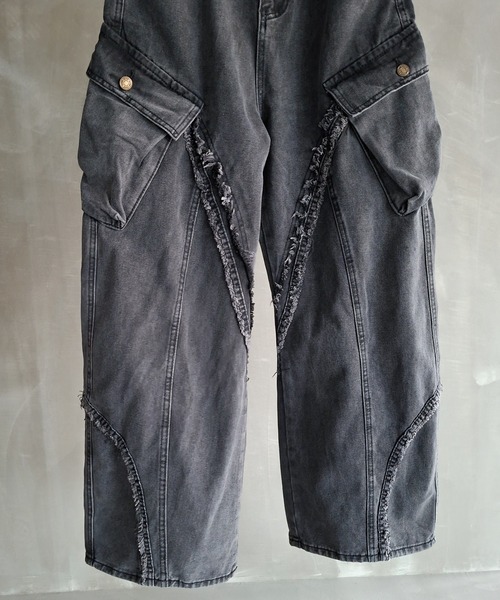 WESTBOY(ウエストボーイ)の「Y2K カットオフ グレーワイドデニムカーゴパンツ WO26S11PT05(デニムパンツ・メンズ・グレー・XL/M/L)」の18枚目の写真