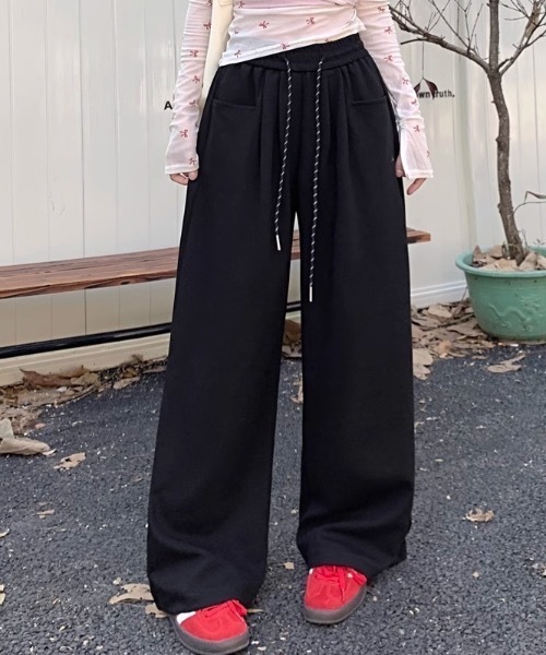 Teem Store(チームストア)の「【4色展開】ルーズシルエット リラックス スウェットワイドパンツ 体型カバー(スウェットパンツ・レディース・ネイビー/ブラック/グレー/ホワイト・S/M)」の15枚目の写真