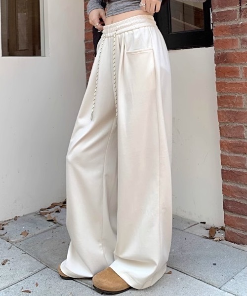 Teem Store(チームストア)の「【4色展開】ルーズシルエット リラックス スウェットワイドパンツ 体型カバー(スウェットパンツ・レディース・ネイビー/ブラック/グレー/ホワイト・S/M)」の14枚目の写真