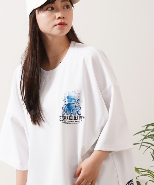 1111clothing(ワンフォークロージング)の「【2ND ARCHIVE】アイスベアグラフィック オーバーサイズ 半袖Tシャツ / ビッグシルエット / ユニセックス(Tシャツ/カットソー・メンズ・ブラック/ダークグレー/ホワイト・FREE)」の5枚目の写真
