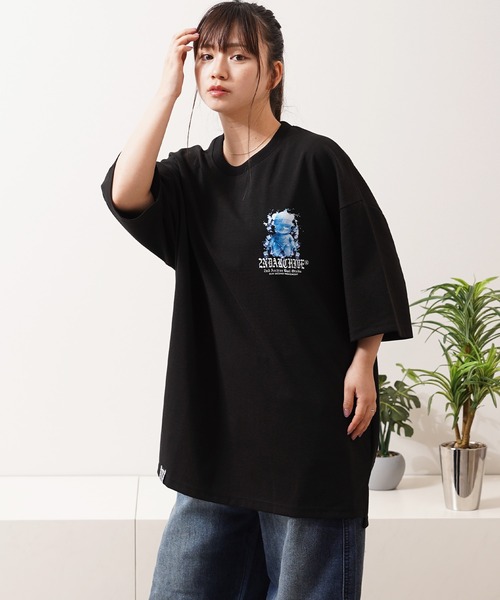 1111clothing(ワンフォークロージング)の「【2ND ARCHIVE】アイスベアグラフィック オーバーサイズ 半袖Tシャツ / ビッグシルエット / ユニセックス(Tシャツ/カットソー・メンズ・ブラック/ダークグレー/ホワイト・FREE)」の11枚目の写真