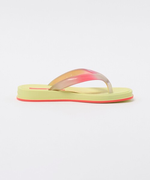 IPANEMA(イパネマ)の「<Ipanema>GLOW TRENDY / キッズ 17cm-21cm(サンダル・キッズ・イエロー/ライラック・21cm/19.5cm/17cm/18cm)」の5枚目の写真