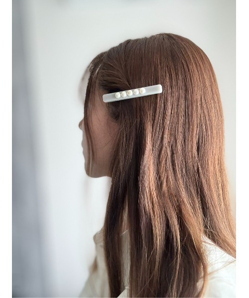 tone(トーン)の「【SOARM】淡水パール ヘアクリップ(MA)(バレッタ/ヘアクリップ・レディース・グレー/ベージュ・FREE)」の8枚目の写真