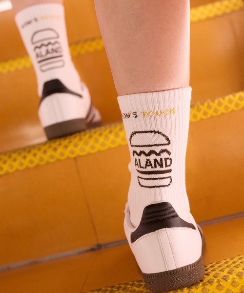 ALAND（エーランド）の「ALAND×MOM'S TOUCH／ジャガードソックス（ソックス/靴下・レディース・ベージュ/その他1・MEDIUM/LARGE）」の4枚目の写真