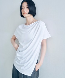 アシンメトリー ドレープTシャツ