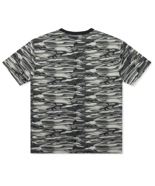 XTONZ(エクストーンズ)の「XTT159 カットオフアプリケカモTシャツ (ブラック/カモ)(Tシャツ/カットソー・レディース・その他・SMALL/MEDIUM/LARGE/X-SMALL)」の5枚目の写真
