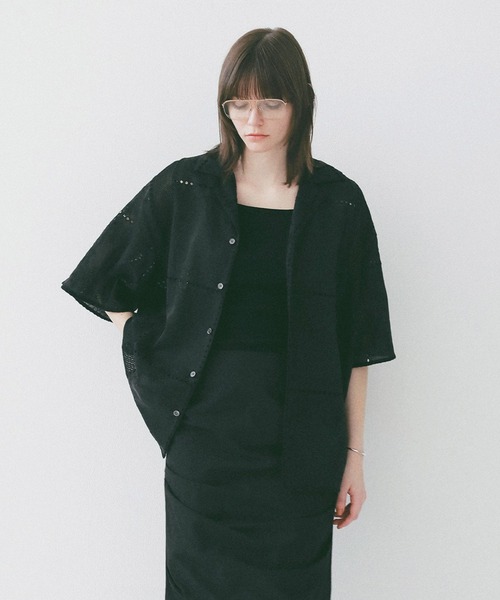 CLANE（クラネ）の「EMBROIDERY LACE BOX SHIRTS（シャツ/ブラウス・レディース・ホワイト/ブラック・2/1）」の2枚目の写真