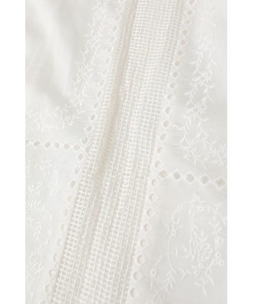 CLANE（クラネ）の「EMBROIDERY LACE BOX SHIRTS（シャツ/ブラウス・レディース・ホワイト/ブラック・2/1）」の15枚目の写真