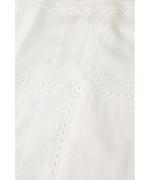 CLANE（クラネ）の「EMBROIDERY LACE BOX SHIRTS（シャツ/ブラウス・レディース・ホワイト/ブラック・2/1）」の17枚目の写真