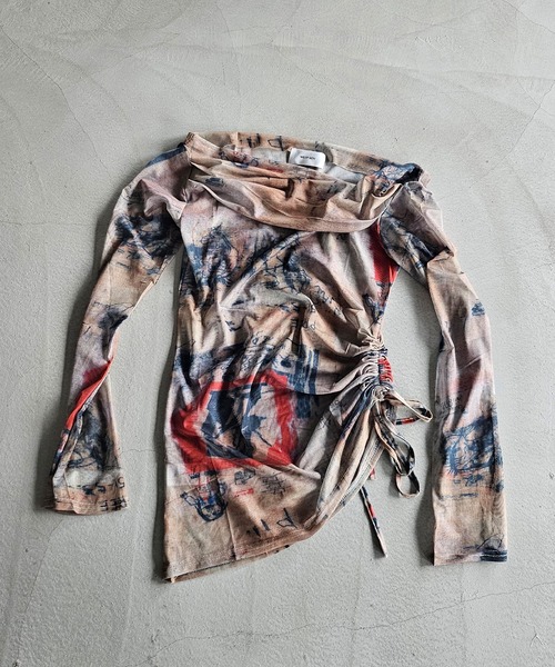 WESTBOY(ウエストボーイ)の「Y2K オフショルダー ドロスト プリントシアートップス WOG26S1TP05(Tシャツ/カットソー・レディース・ベージュ・FREE)」の6枚目の写真