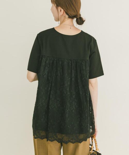 ITEMS URBANRESEARCH(アイテムズ アーバンリサーチ)の「バックシャンレースTシャツ(Tシャツ/カットソー・レディース・ベージュ/ブラック/ホワイト系その他・FREE)」の2枚目の写真