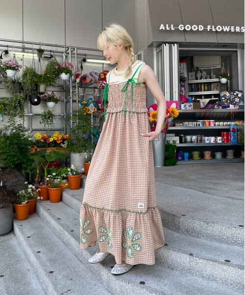 CIAOPANIC TYPY(チャオパニックティピー)の「【HELLO.SANFRANCISCO】フラワーカットシャーリングワンピ(ワンピース・レディース・レッド/オレンジ・ONE SIZE)」の16枚目の写真