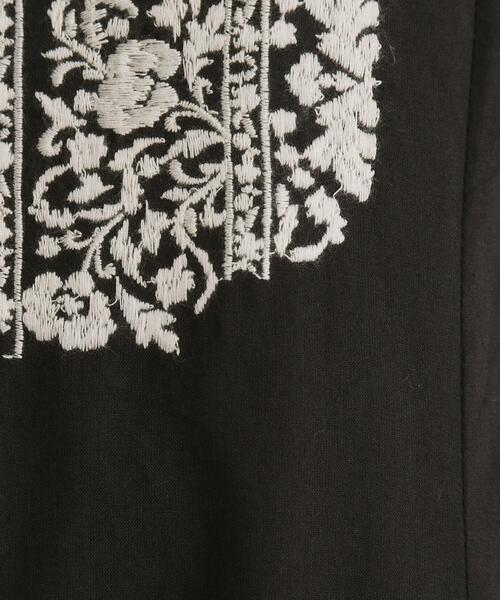 LAURA ASHLEY（ローラアシュレイ）の「【コットン100％】刺繍入りワンピース（ワンピース・レディース・ブルー/ブラック/ブラウン系・38/40）」の7枚目の写真