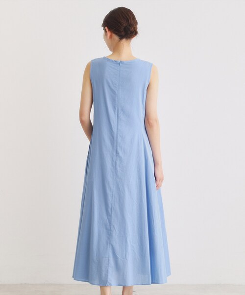 LAURA ASHLEY（ローラアシュレイ）の「【コットン100％】刺繍入りワンピース（ワンピース・レディース・ブルー/ブラック/ブラウン系・38/40）」の18枚目の写真