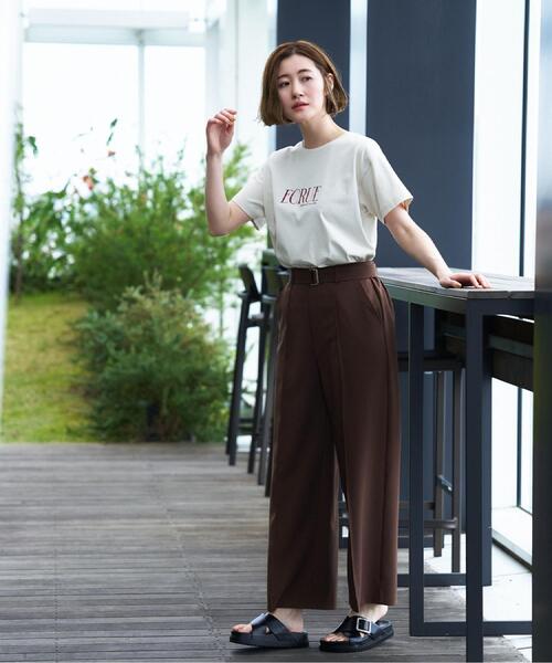 grove(グローブ)の「【遮熱/吸水速乾/接触冷感/UVカット】ベーシックロゴTシャツ(Tシャツ/カットソー・レディース・ピンク/ダークグレー/オフホワイト/ライトベージュ・01/02/03/04/05)」の20枚目の写真