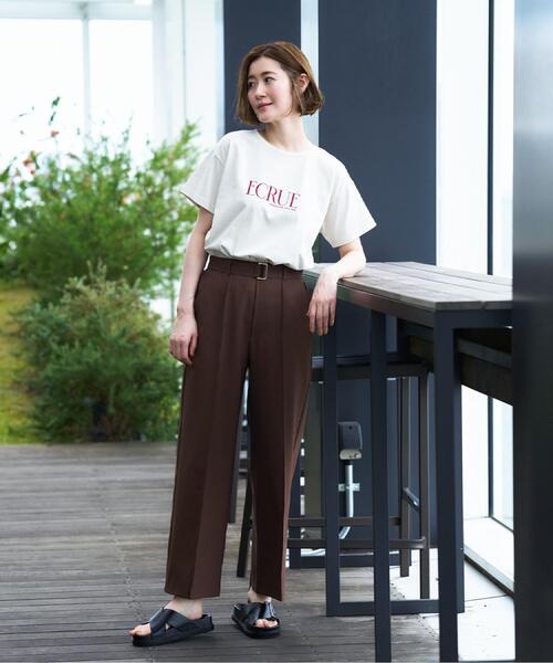 grove(グローブ)の「【遮熱/吸水速乾/接触冷感/UVカット】ベーシックロゴTシャツ(Tシャツ/カットソー・レディース・ピンク/ダークグレー/オフホワイト/ライトベージュ・01/02/03/04/05)」の21枚目の写真