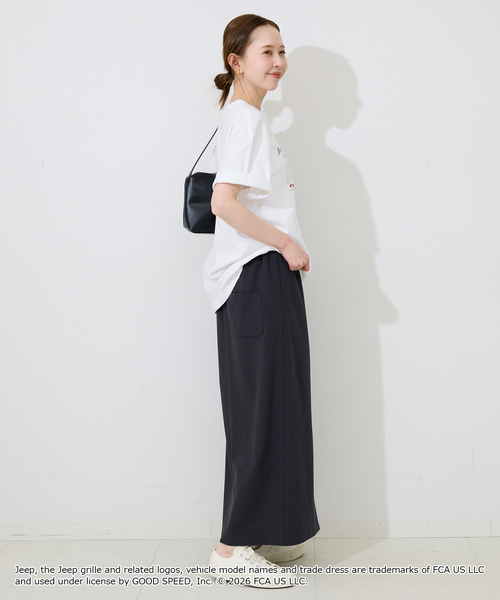 SLOBE IENA(スローブイエナ)の「《追加2》GOOD ROCK SPEED/グッドロックスピード SLOBE別注 ジープ TEE(Tシャツ/カットソー・レディース・ベージュ/ホワイト・FREE)」の5枚目の写真