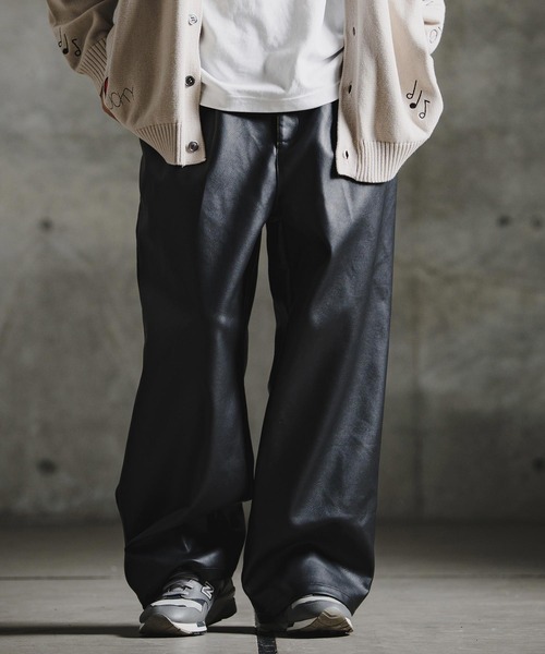 GLIMCLAP（グリムクラップ）の「mp15196-Synthetic Leather Baggy Trousers 合成皮革ワイドバギーパンツ(211-007-gla-cg)（その他パンツ・メンズ・ブラック・L/M/S）」の4枚目の写真