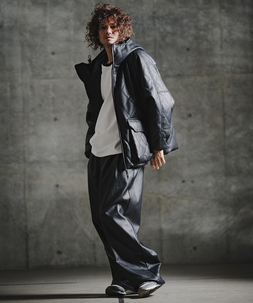 GLIMCLAP（グリムクラップ）の「mp15196-Synthetic Leather Baggy Trousers 合成皮革ワイドバギーパンツ(211-007-gla-cg)（その他パンツ・メンズ・ブラック・L/M/S）」の6枚目の写真