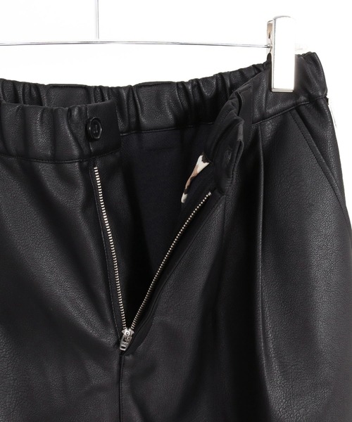 GLIMCLAP（グリムクラップ）の「mp15196-Synthetic Leather Baggy Trousers 合成皮革ワイドバギーパンツ(211-007-gla-cg)（その他パンツ・メンズ・ブラック・L/M/S）」の14枚目の写真